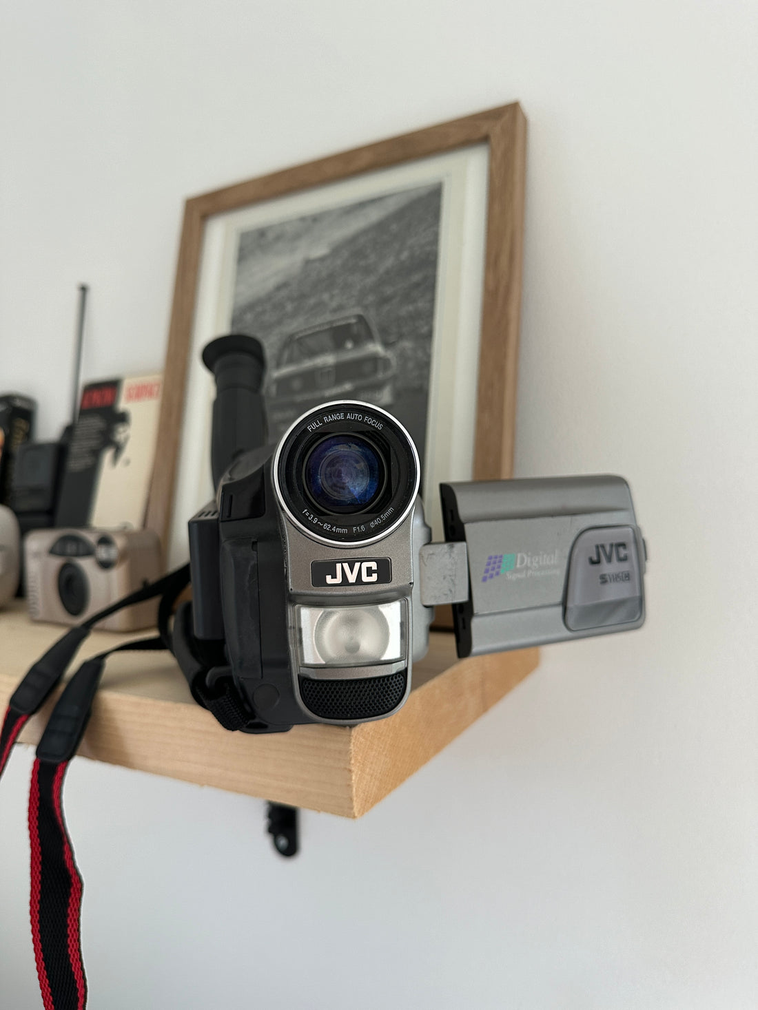 JVC GR-SXM527 Super VHS-C Camcorder