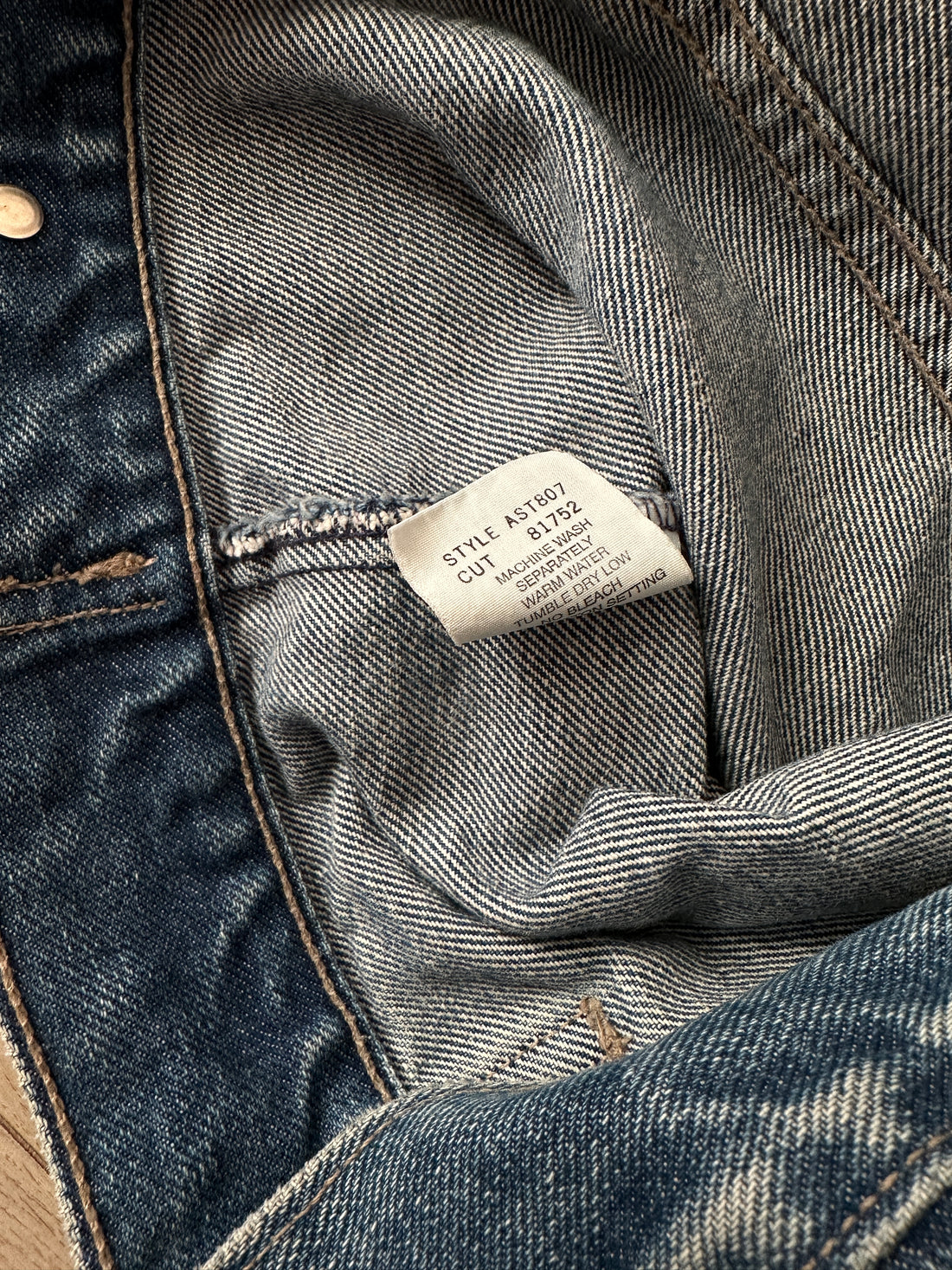 80s Vintage Guess Jeans Denim Jacket Size L