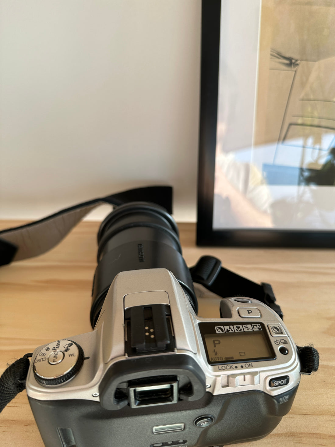 Minolta Maxxum XT Si 35mm SLR Film Camera