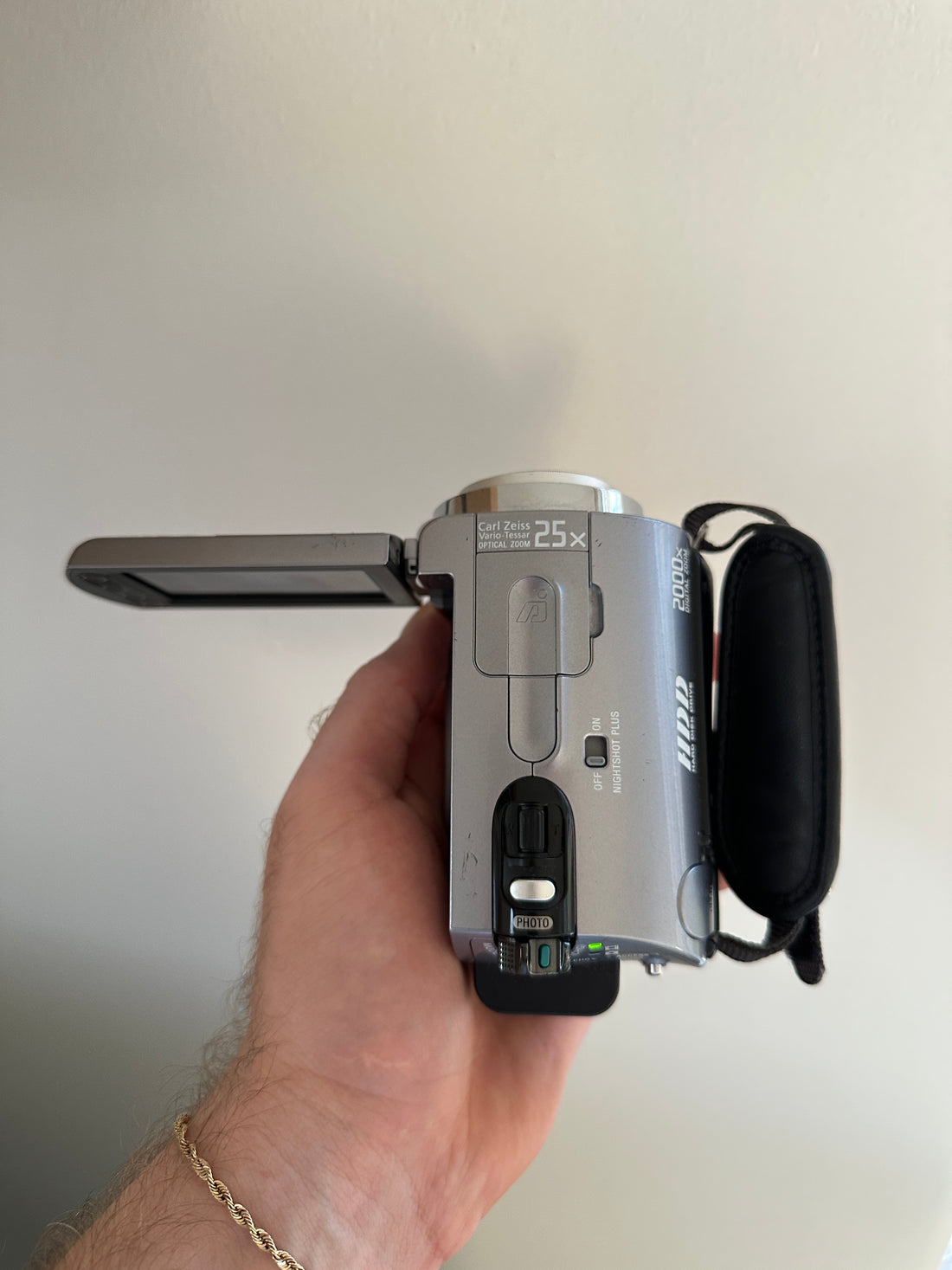 Sony DCR-SR82 Handycam HD Camcorder w/ Nightshot