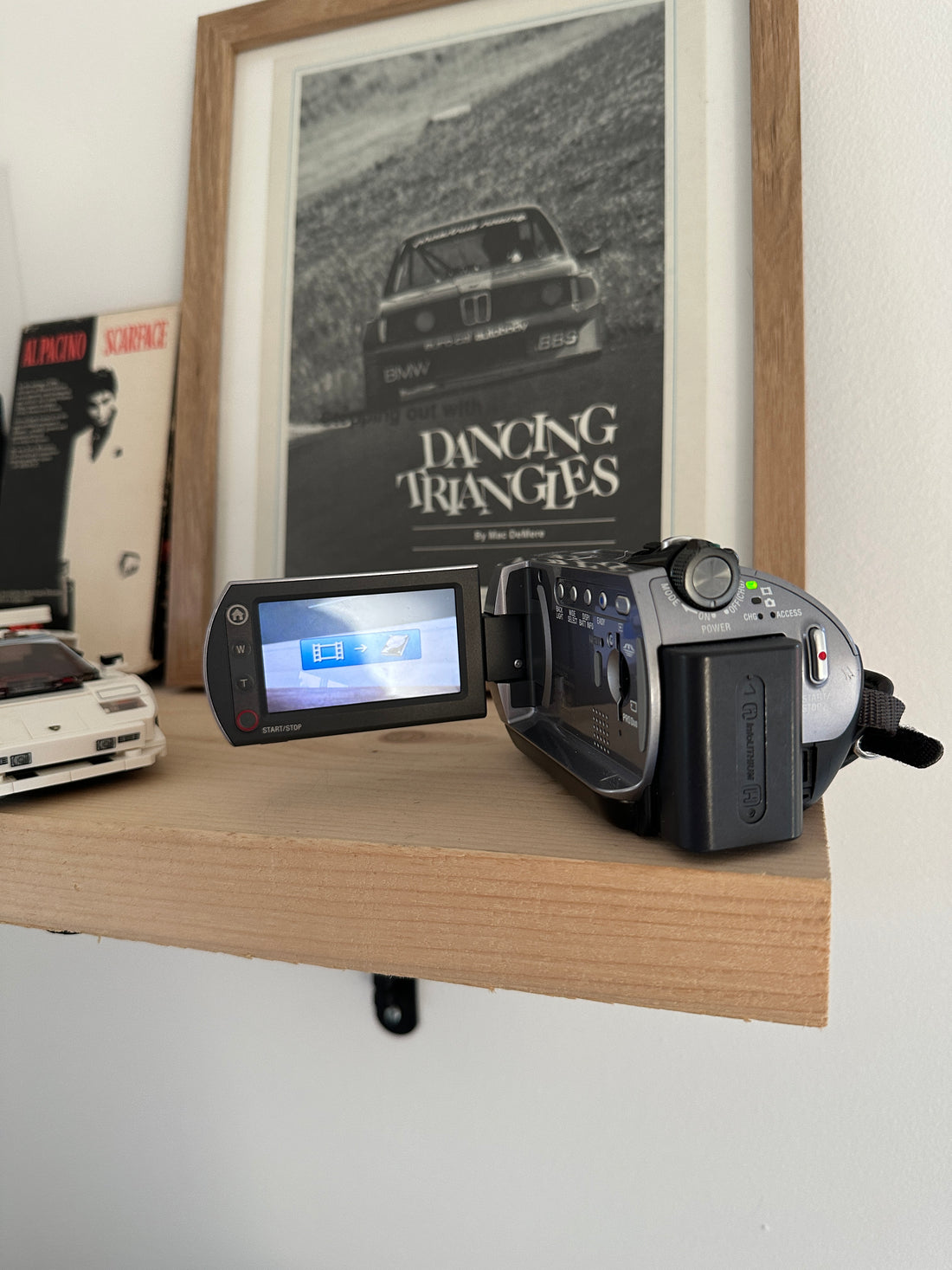 Sony DCR-SR82 Handycam HD Camcorder w/ Nightshot