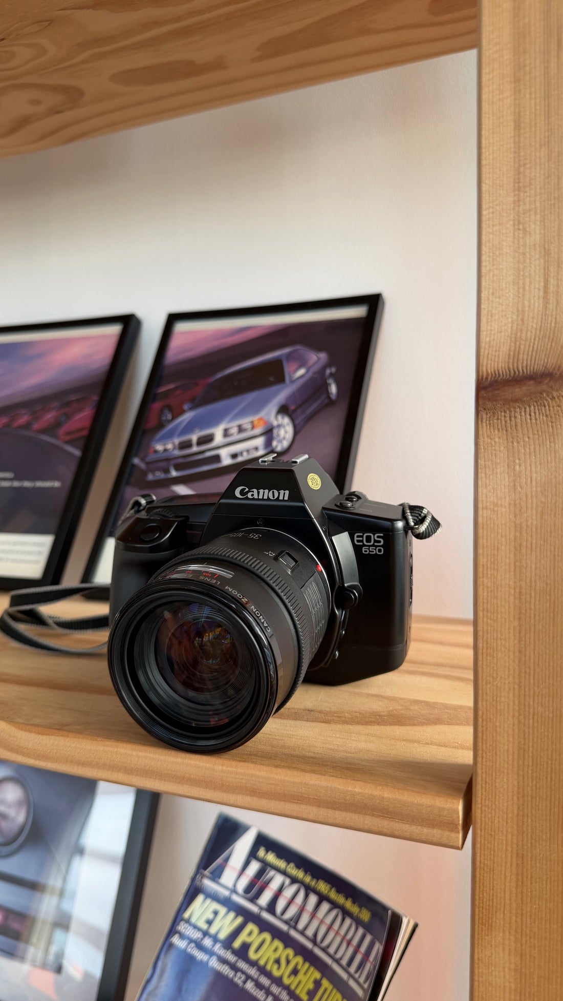 Canon EOS 650 front three-quarter