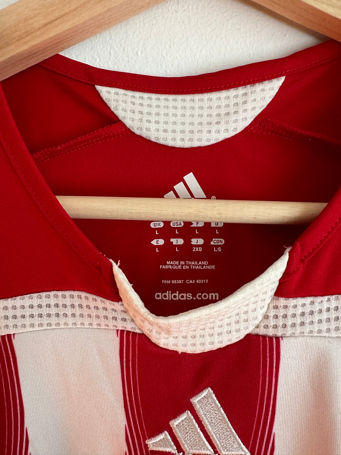 2000s New Jersey Strikers United Soccer Jersey