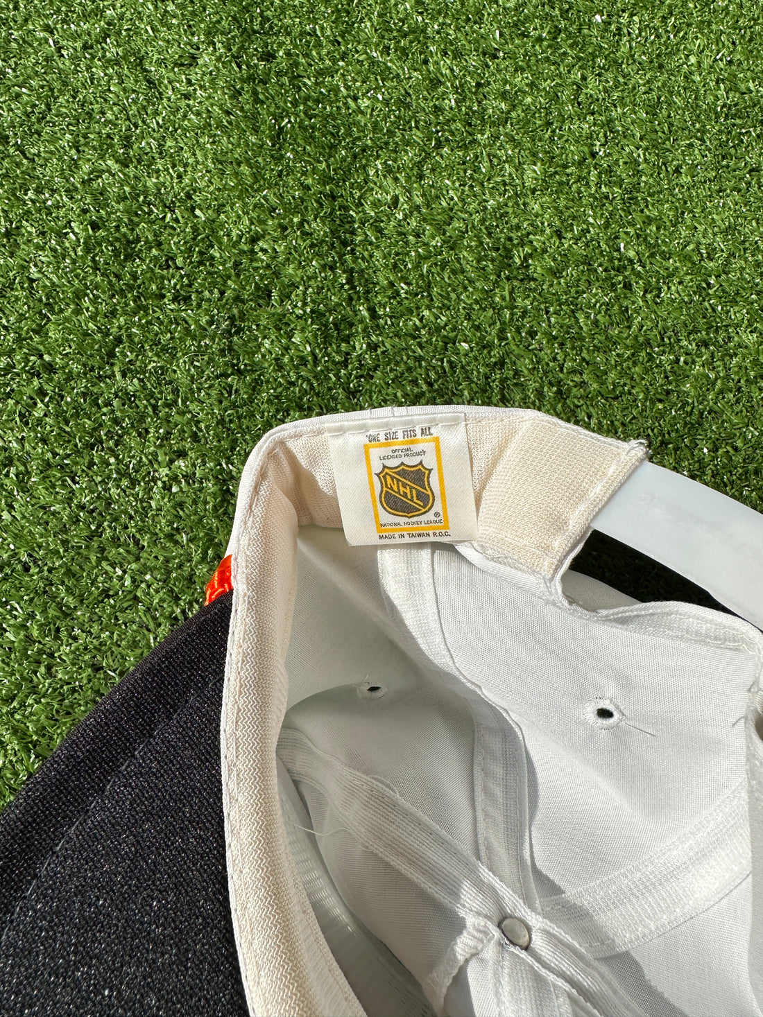 Vintage Philadelphia Flyers Trucker Hat