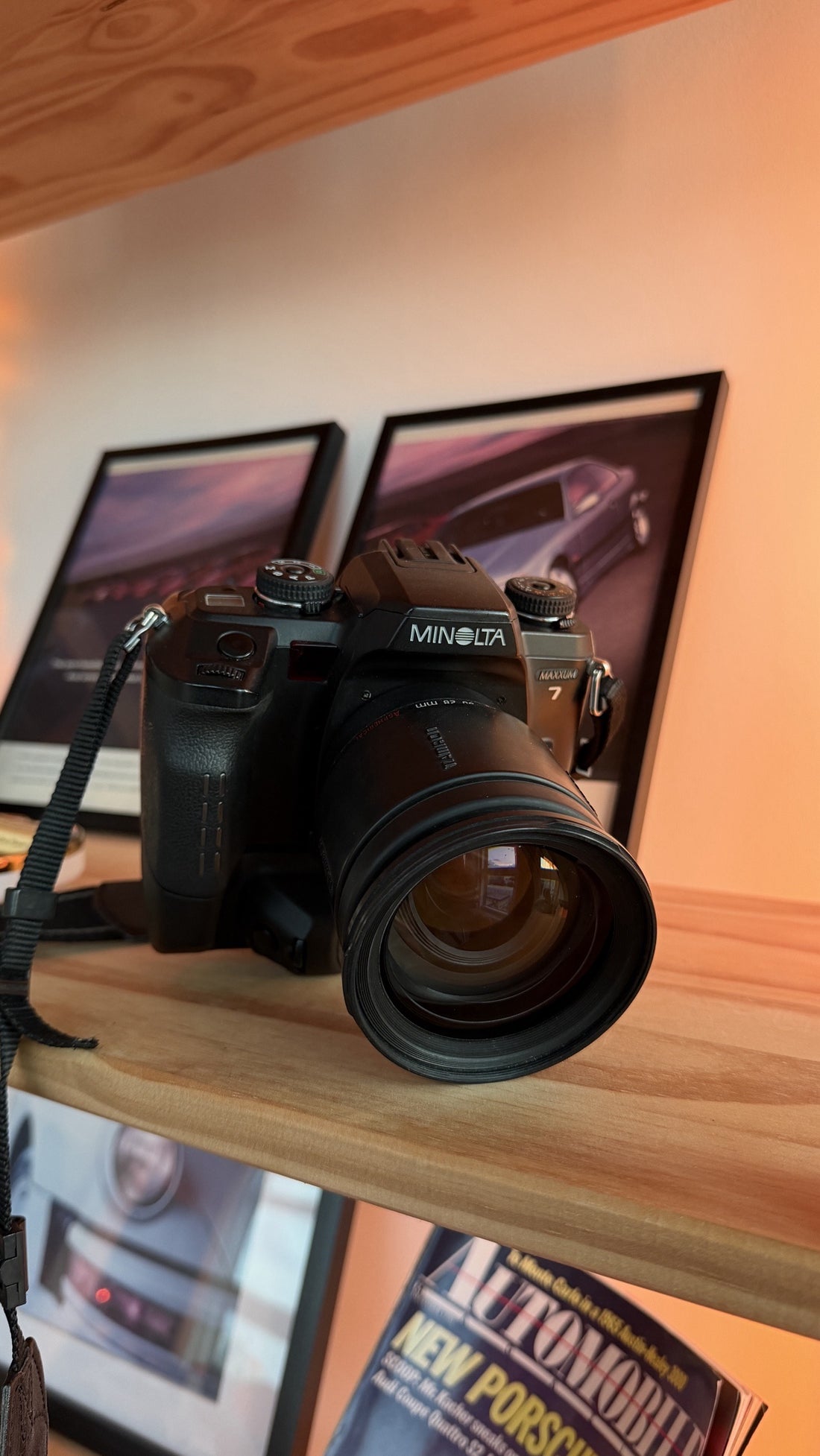 Minolta Maxxum 7 with Tamron zoom lens