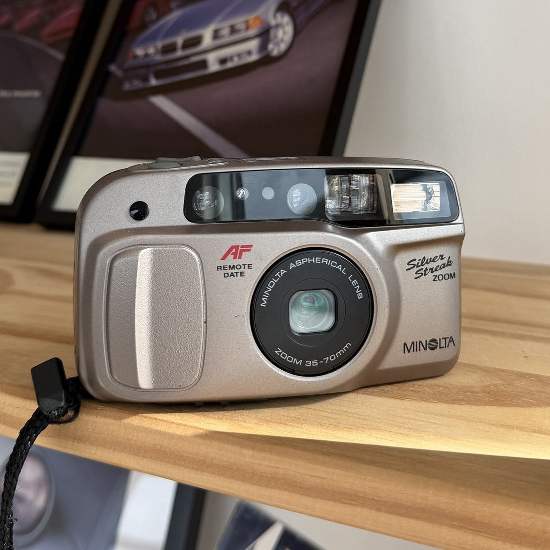 Minolta Silver Streak Zoom 35mm point and shoot, front