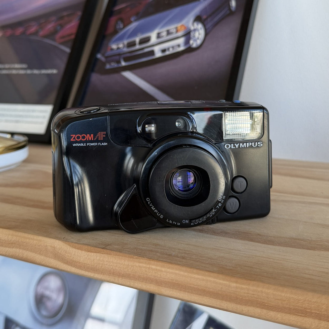 Olympus Infinity Zoom 210 35mm point and shoot, front