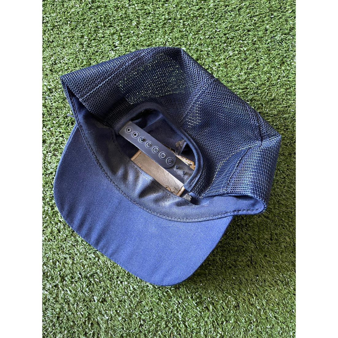 90s Vintage “B.A.S.S.” Fishing Trucker Hat