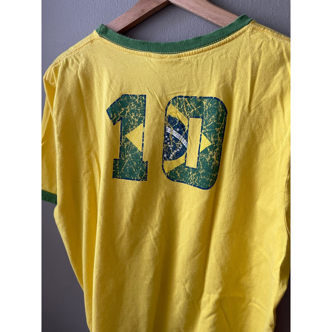 90s Vintage Fila Brasil Graphic Tee