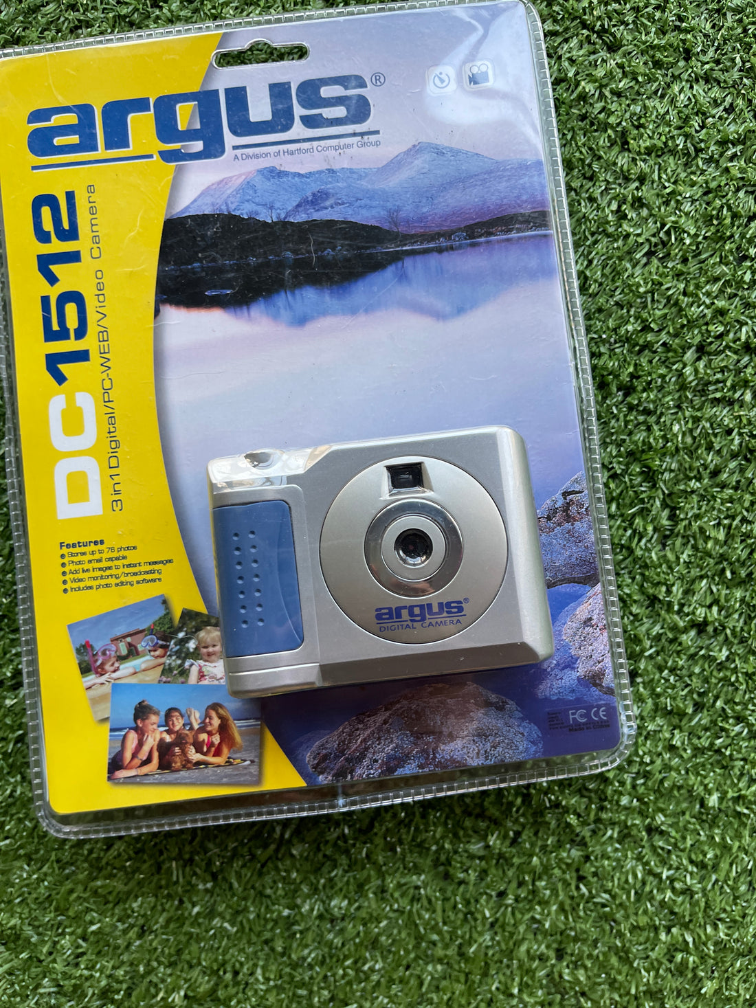 Argus QuickClix 1512 2.1MP Digital Camera