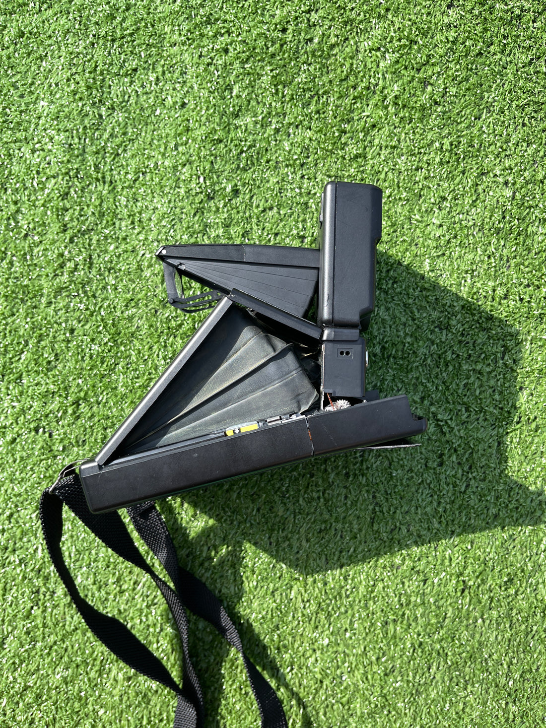 Polaroid SLR 680 Instant Film Camera