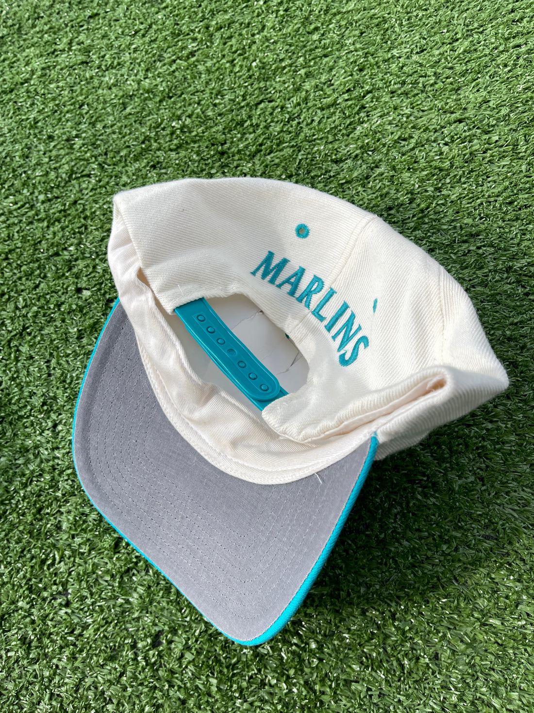 90s Vintage Florida Marlins Script SnapBack Hat