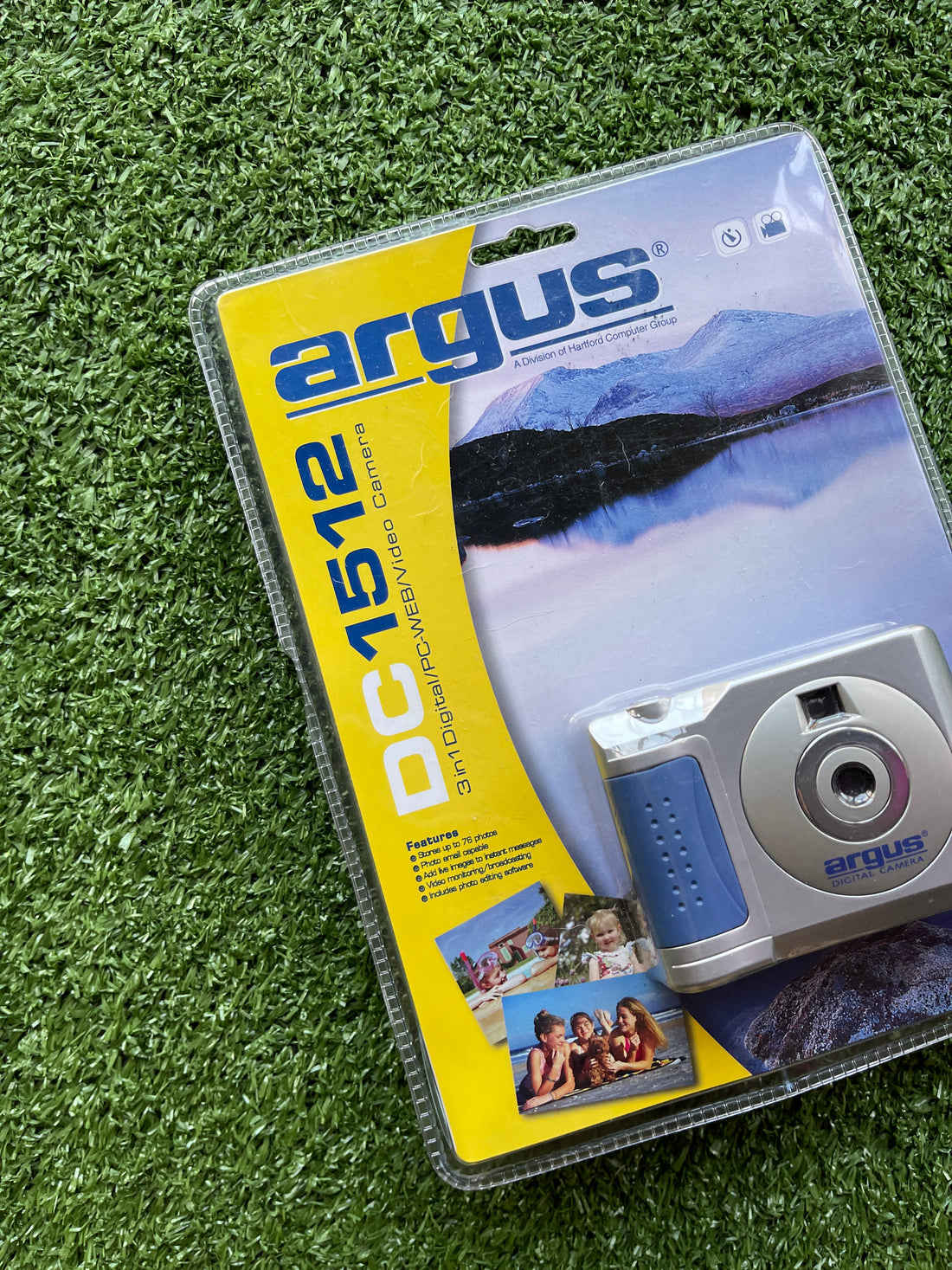 Argus QuickClix 1512 2.1MP Digital Camera