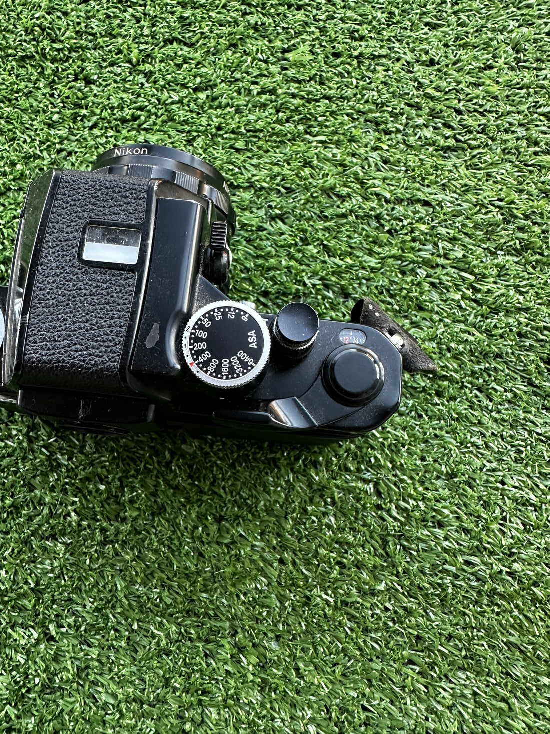 Nikon F2 35mm SLR Film Camera